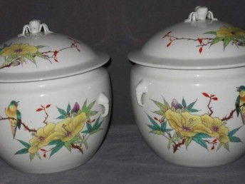 规模大的粉彩花卉盖罐在广州艺术收藏品市场中的私下交易现状